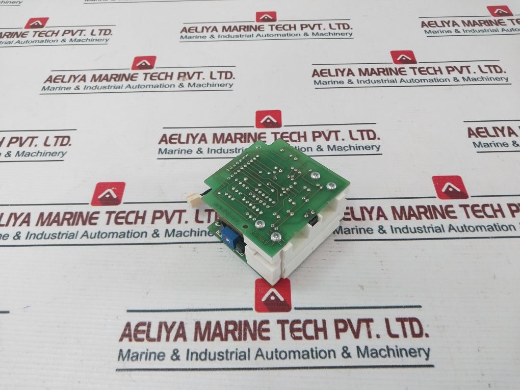 Trioving 6906-u2 Printed Circuit Board