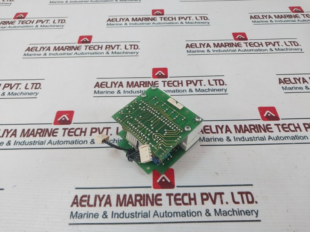 Trioving 6906-u2 Printed Circuit Board