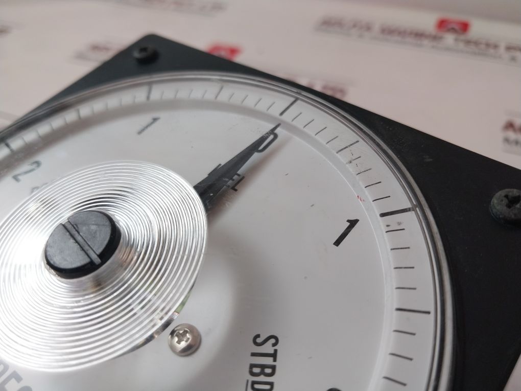 Tsuruga Electric Tmw-4B Pressure Indicator 3-0-3 Deg