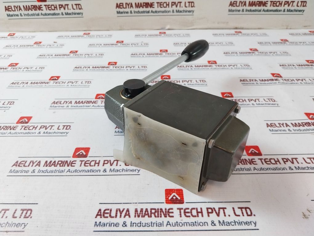 Tts A54205 Directional Control Valve F4Z