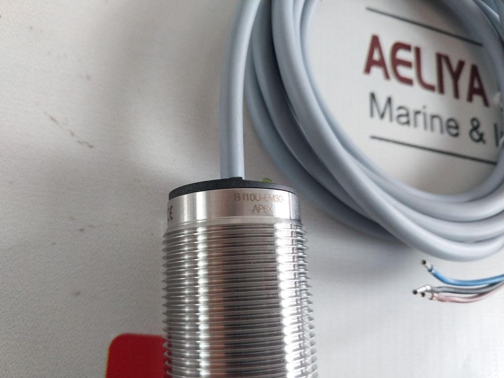 Turck Bi10U-em30-ap6X Inductive Sensor Kit