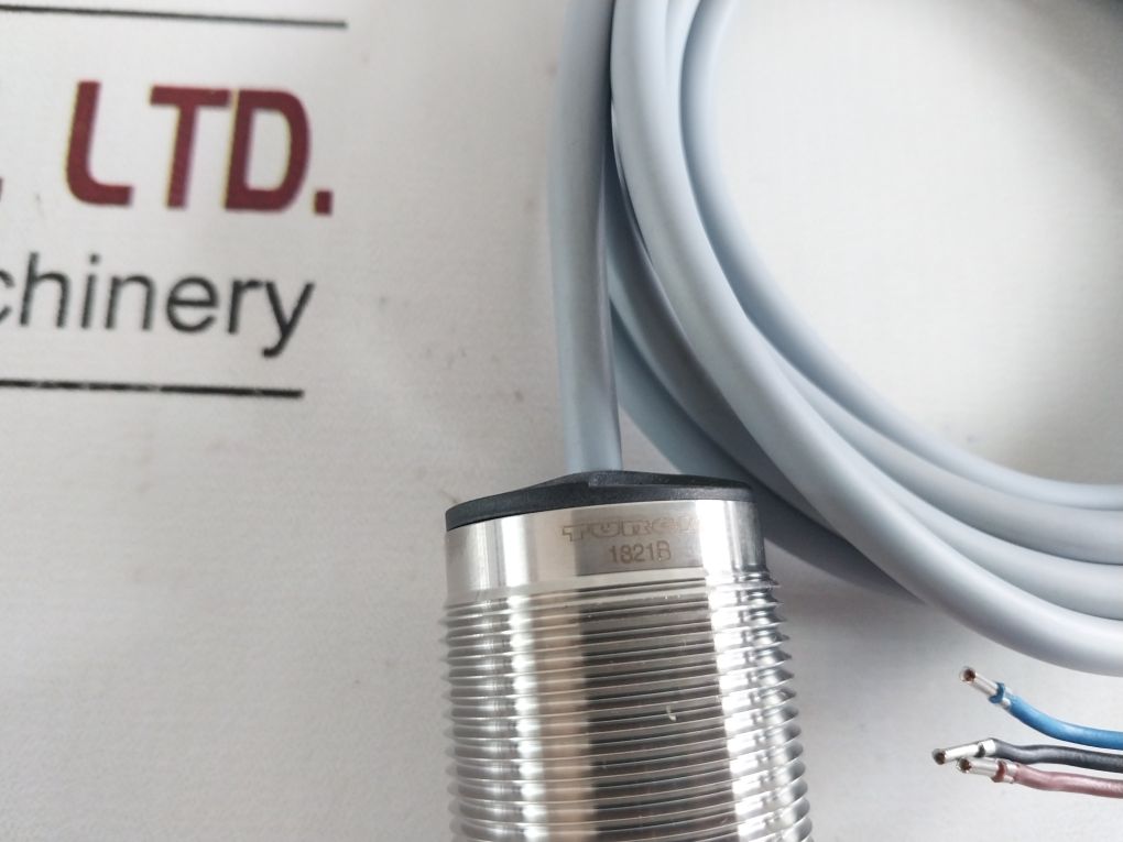Turck Bi10U-em30-ap6X Inductive Sensor Kit