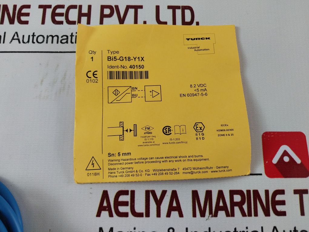 Turck Bi5-g18-y1X Proximity Switch Sensor 40150 8.2 Vdc