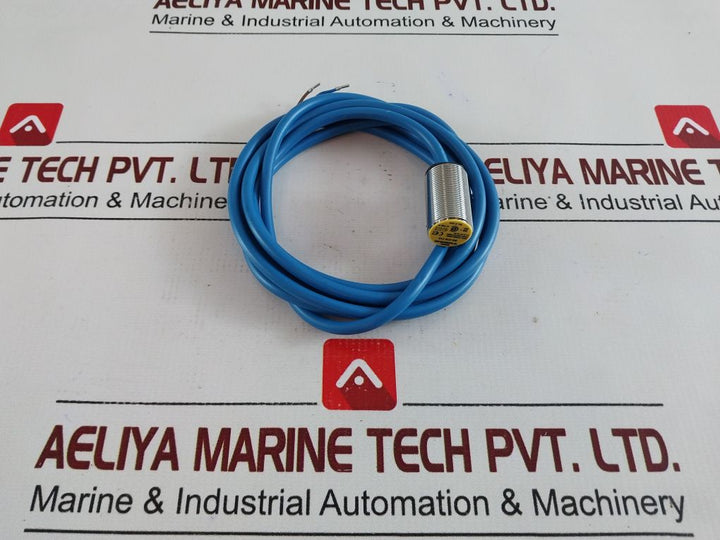 Turck Bi5-g18-y1X Proximity Switch