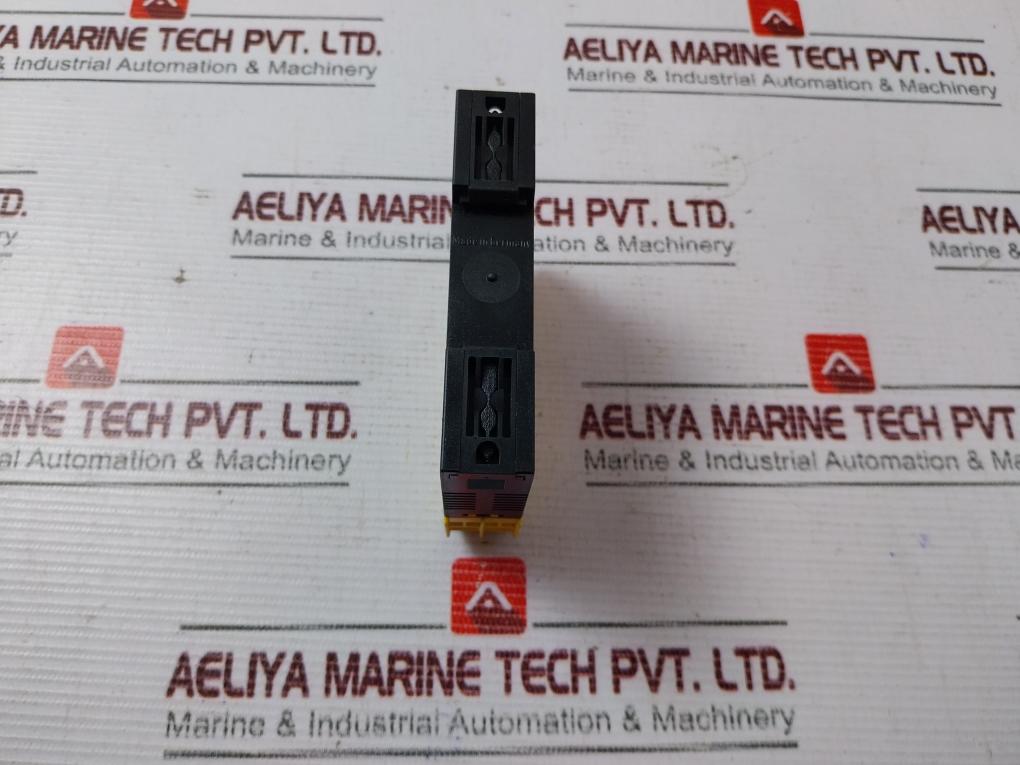 Turck Mk13-ur-ex0/230Vac Isolating Switching Amplifier 7505303