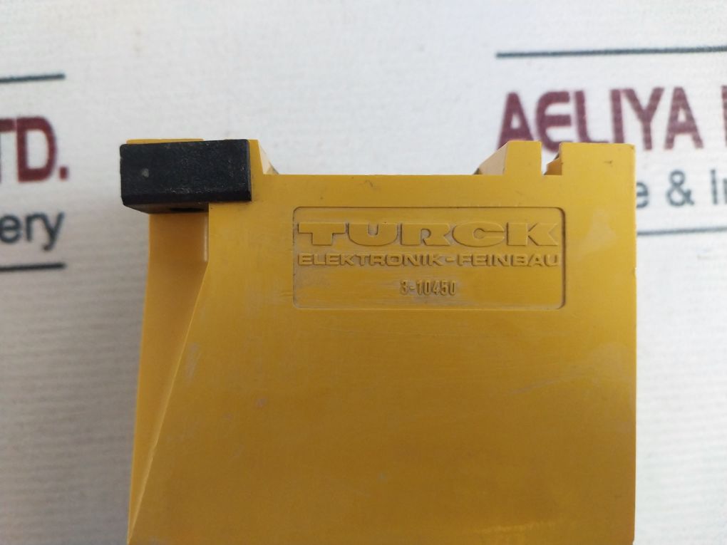 Turck Ms25-ui Rotational Speed Monitor 184...264 Vac