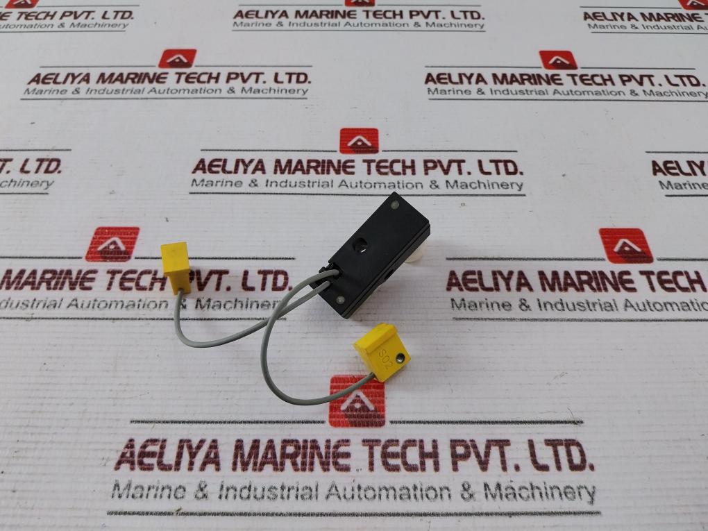Turck Ni2-q9,5-ap6-0,1-fs4.4X3/S304 Proximity Sensor 10…30Vdc