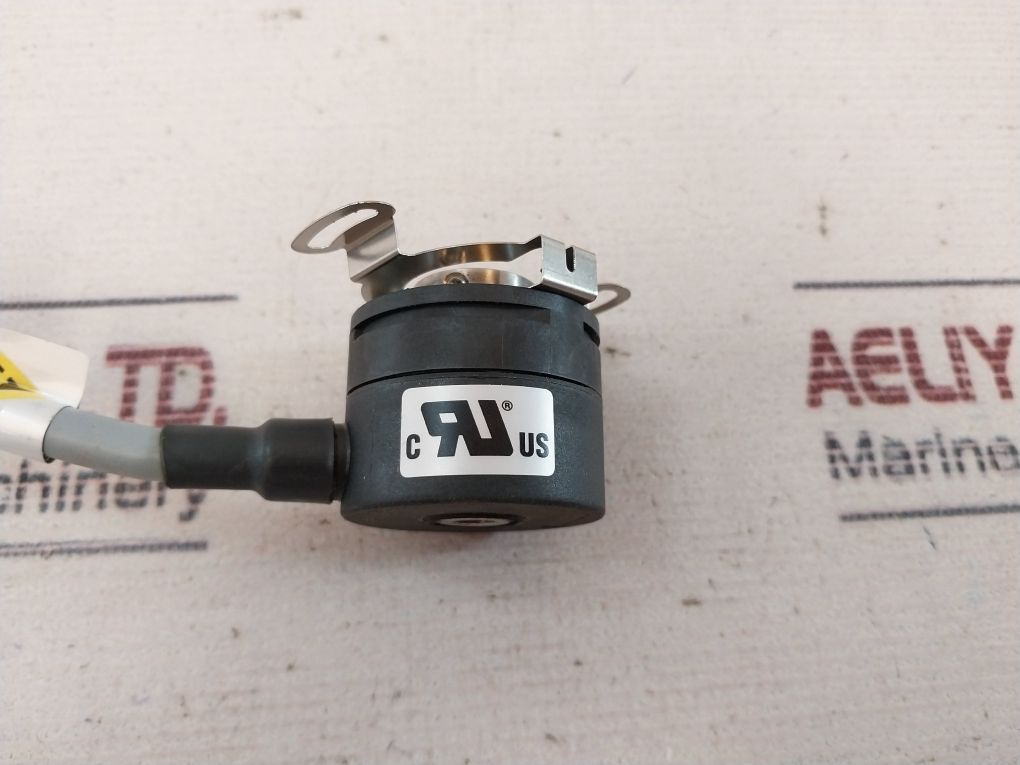 Turck Ri-09H6E-2F1024-c 1M Incremental Encoder