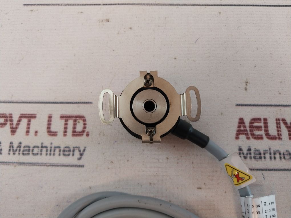 Turck Ri-09H6E-2F1024-c 1M Incremental Encoder