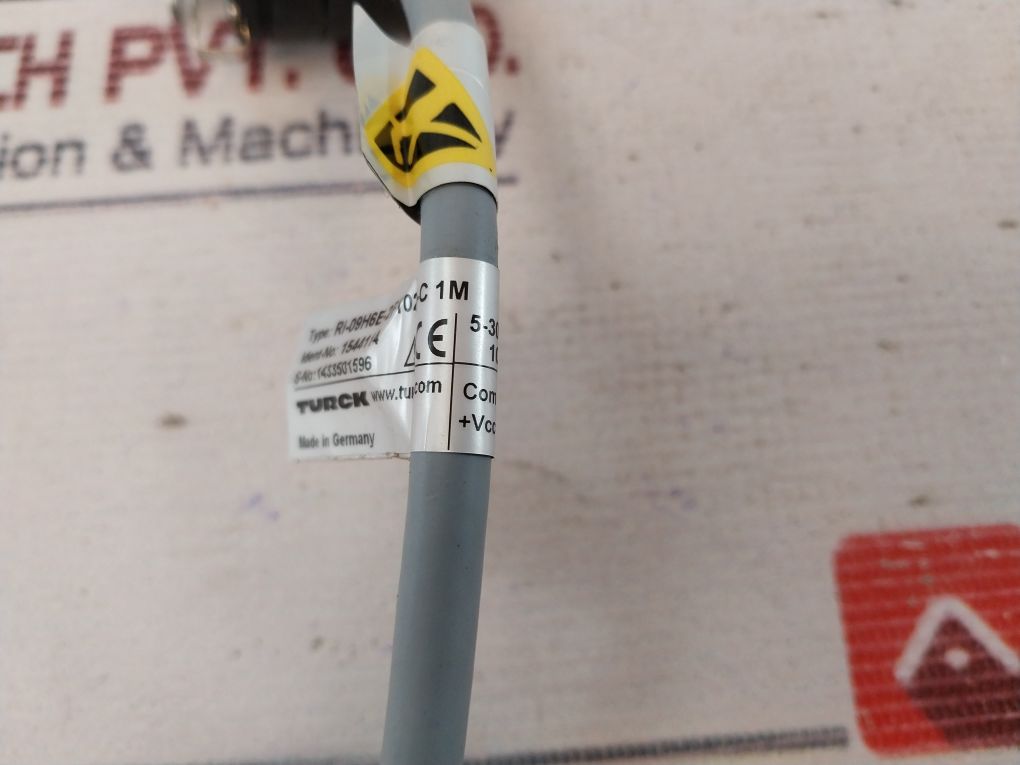 Turck Ri-09H6E-2F1024-c 1M Incremental Encoder