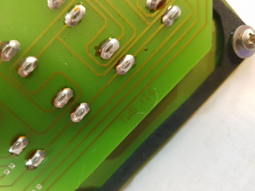 Twb F16 Telephones Keyboard