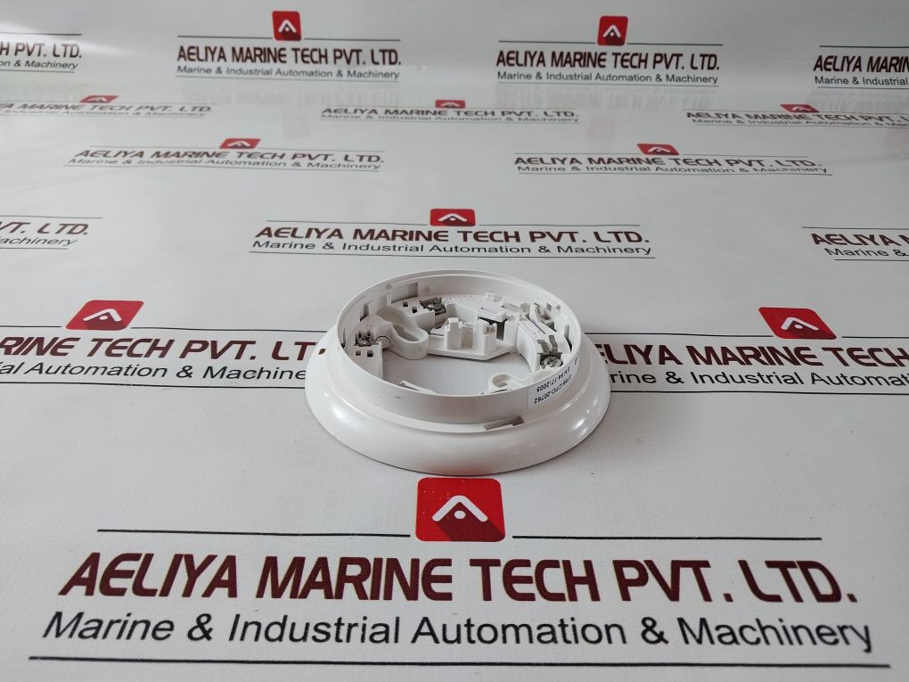 Lot Of 2X Tyco 5Bi 5” Isolator Base 517.050.018