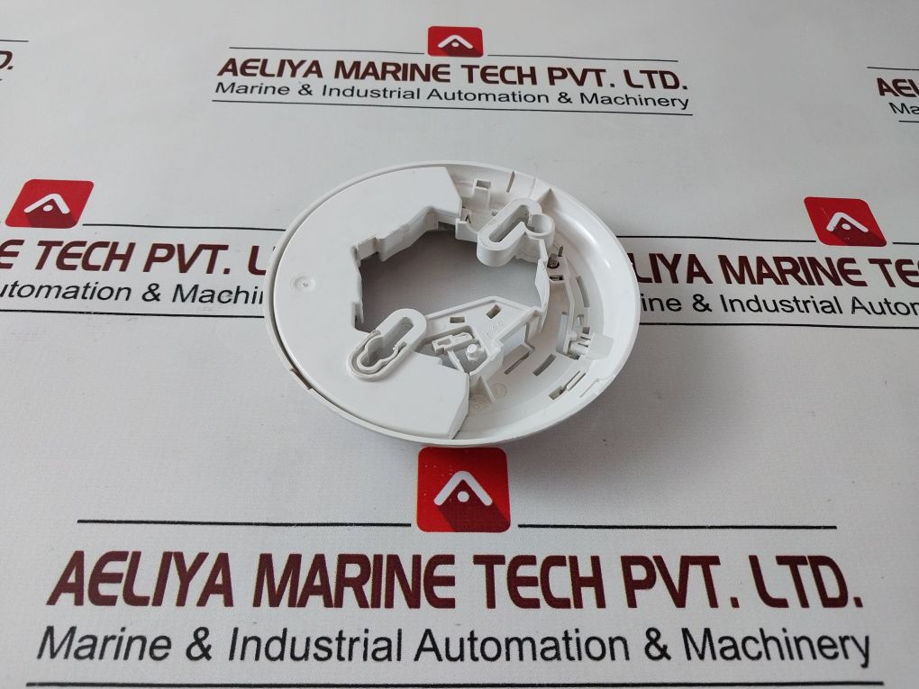 Lot Of 2X Tyco 5Bi 5” Isolator Base 517.050.018