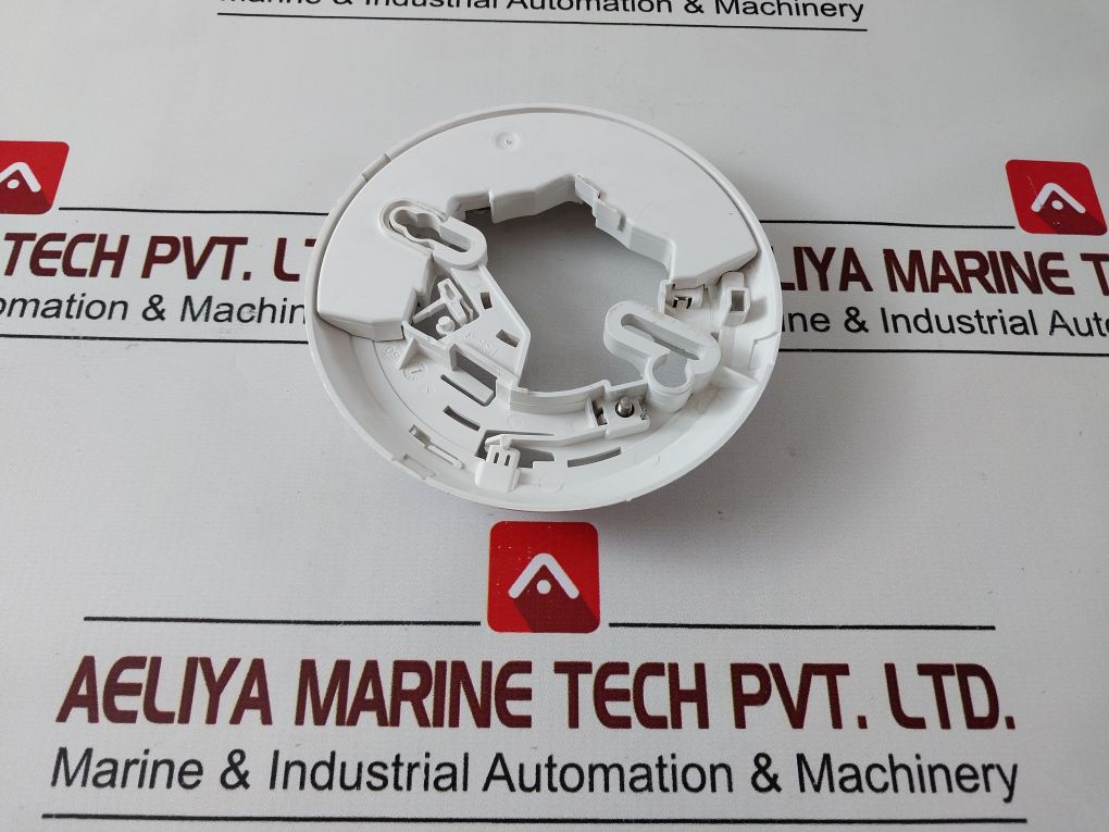 Lot Of 2X Tyco 5Bi 5” Isolator Base 517.050.018