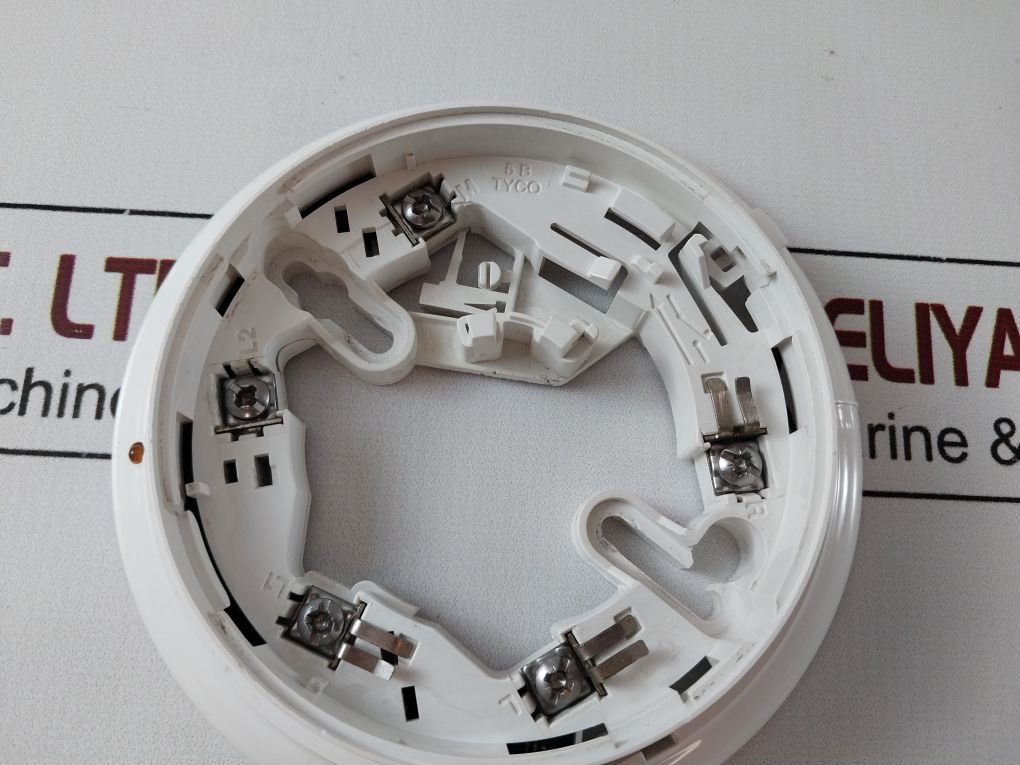 Lot Of 2X Tyco 5Bi 5” Isolator Base 517.050.018