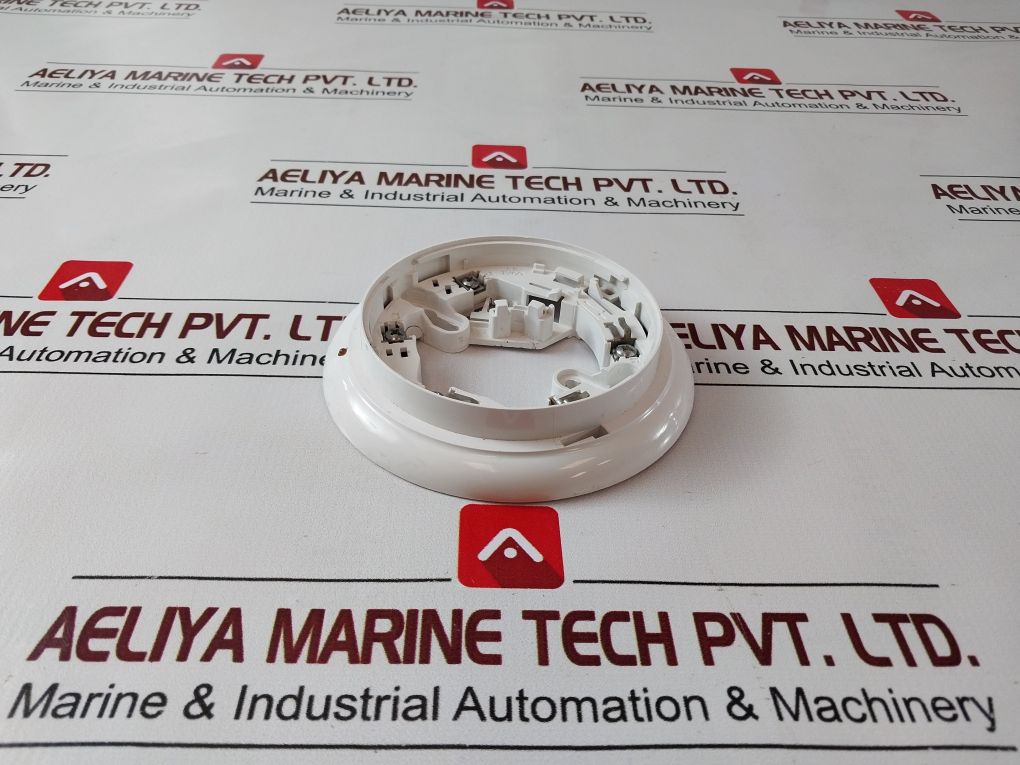 Lot Of 2X Tyco 5Bi 5” Isolator Base 517.050.018