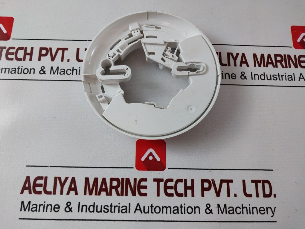 Lot Of 2X Tyco 5Bi 5” Isolator Base 517.050.018