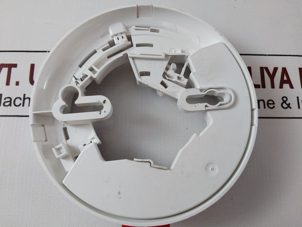 Lot Of 2X Tyco 5Bi 5” Isolator Base 517.050.018