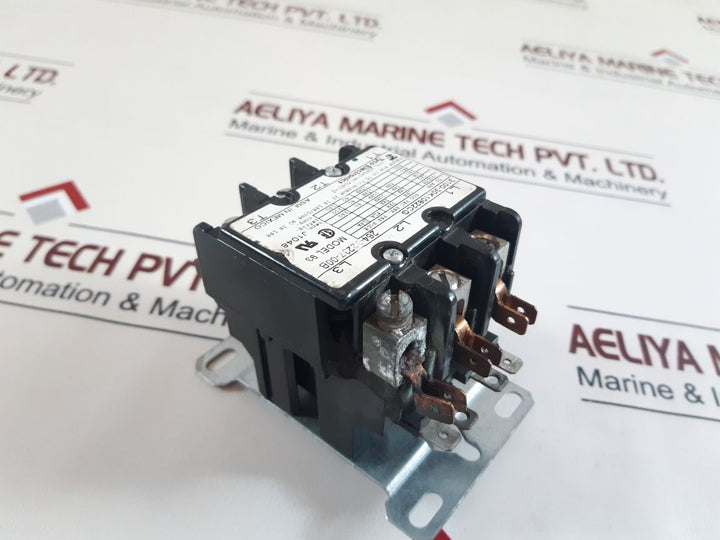 Tyco Electronics Model 93 Contactor 3100-30K10822Cg