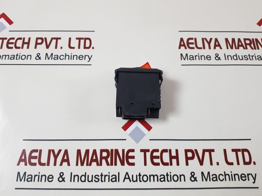 Tyco/potter & brumfield w33-s4b1q-10 circuit breaker