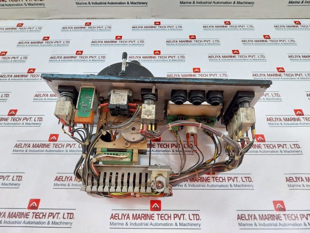 Ulstein Stbd Thruster Control System 100-0-100 Pitch