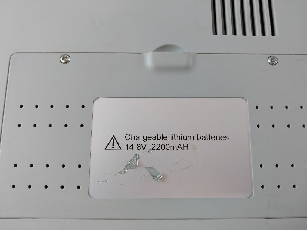 Uni-em Cardiomin 3C Ii Digital 3 Channels Electrocardiograph