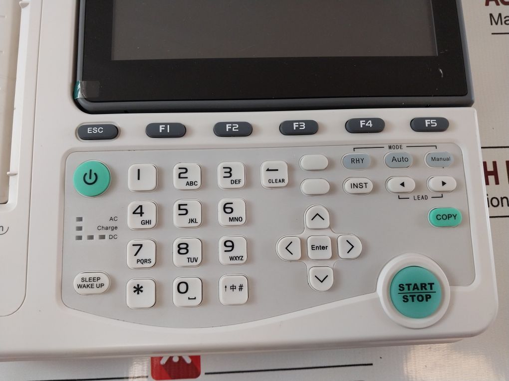 Uni-em Cardiomin 3C Ii Digital 3 Channels Electrocardiograph