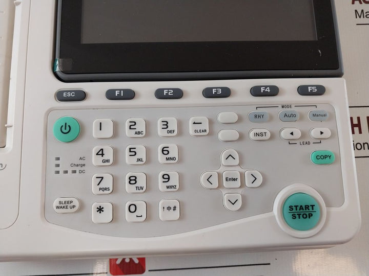 Uni-em Cardiomin 3C Ii Digital 3 Channels Electrocardiograph