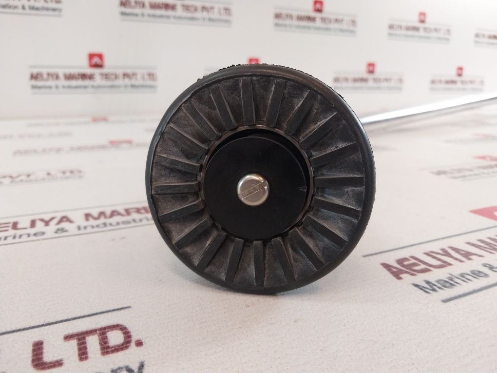 Unifire 6Ft Coast Guard Applicator With Ball Valve