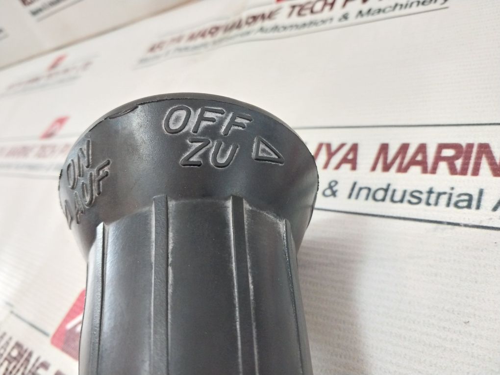 Unifire 6Ft Coast Guard Applicator With Ball Valve