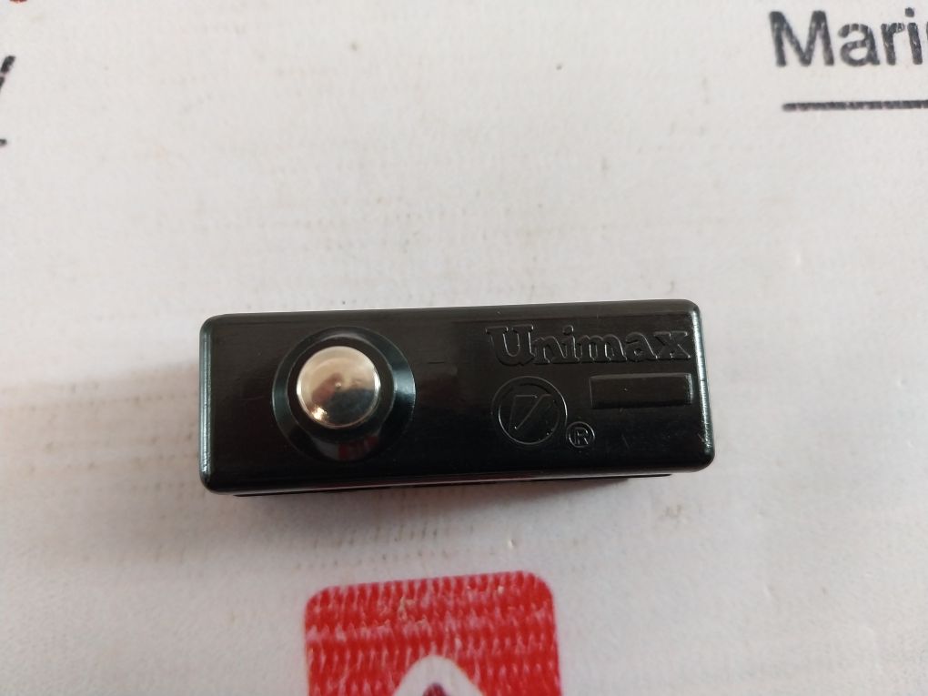 Unimax 2Hbd-1 Button Actuator Momentary Switch