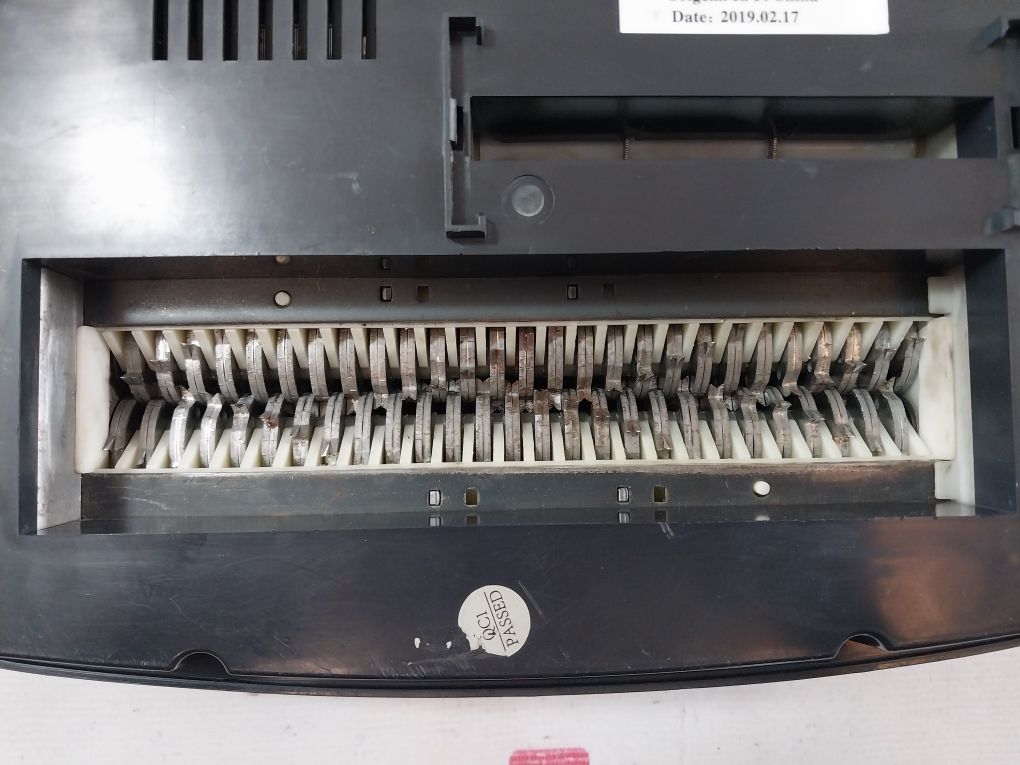 Unimax Trading Fb-12P4/5 Paper Shredder