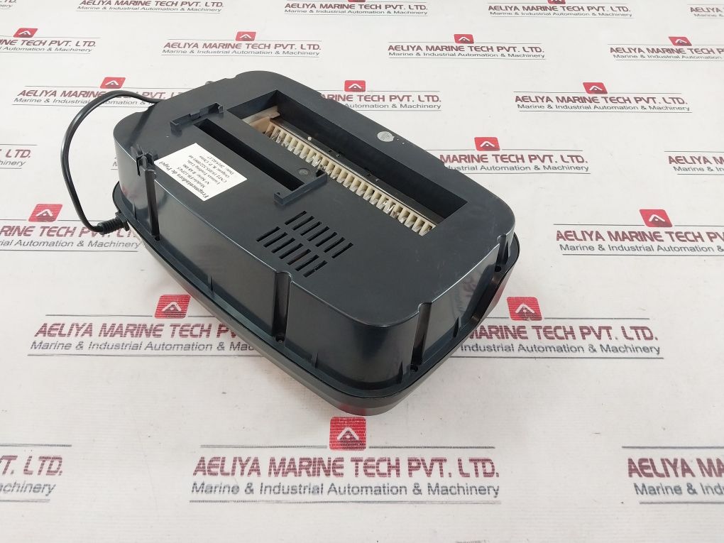 Unimax Trading Fb-12P4/5 Paper Shredder