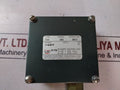 United Electric 102-9037 Temperature Control 15 Amps 125/250 Vac