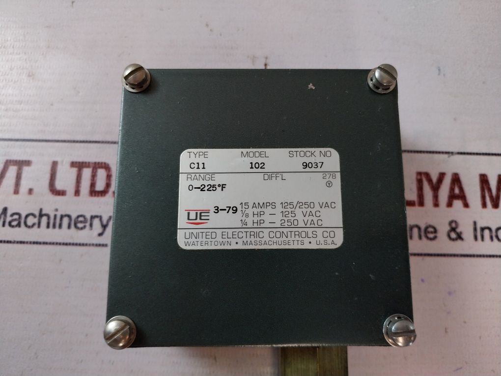 United Electric 102-9037 Temperature Control 15 Amps 125/250 Vac
