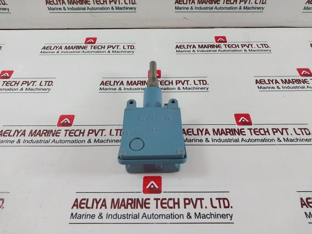 United Electric B117-120 90988 Pressure Switch