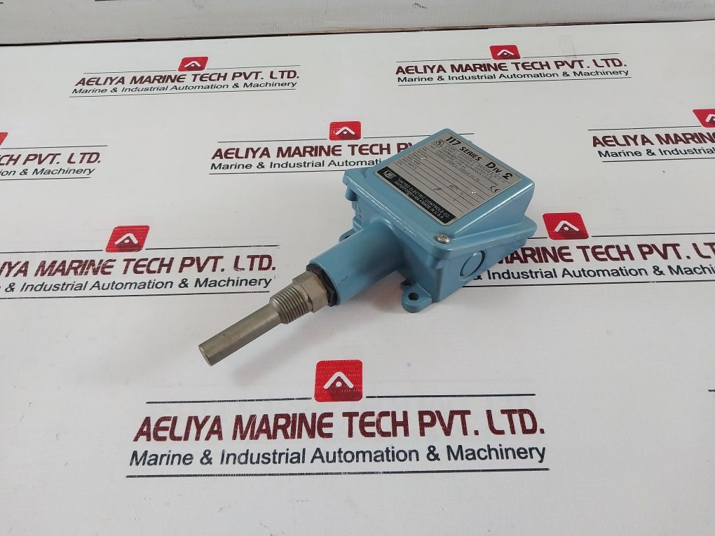 United Electric B117-120 90988 Pressure Switch