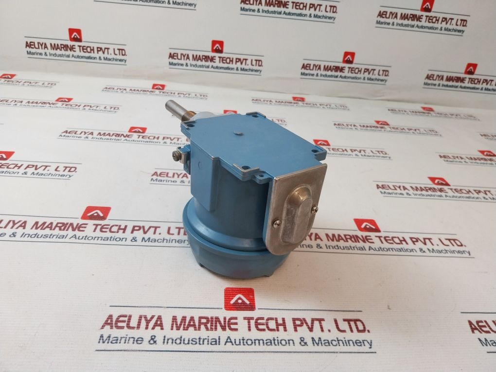 United Electric Controls B121120 Temperature Switch Aeliya Marine Tech