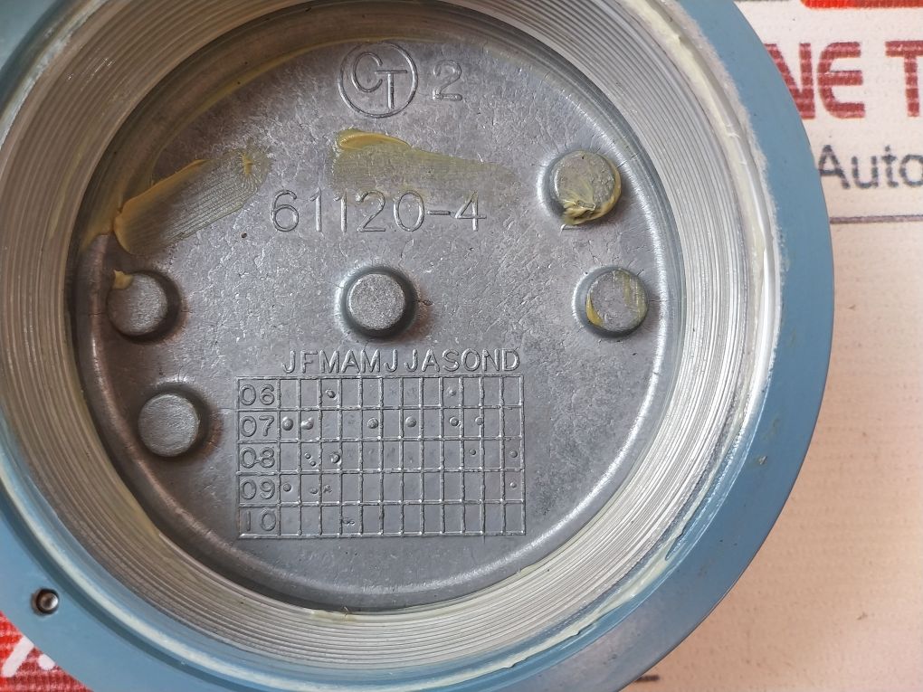 United Electric Controls B121-120 Temperature Switch