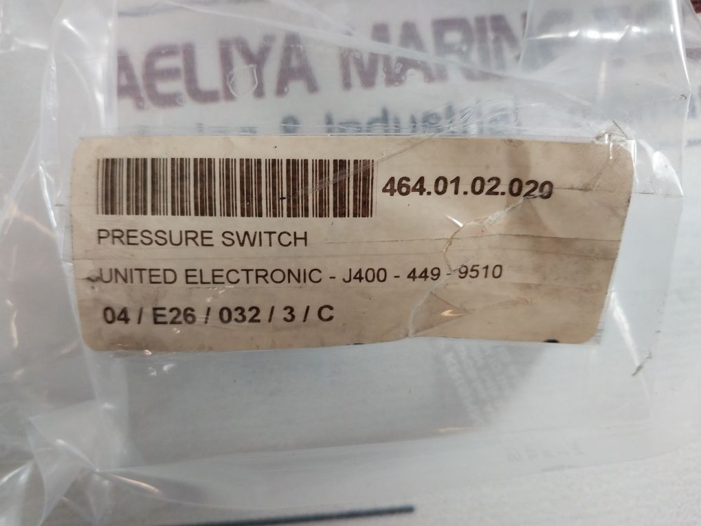 United Electric Controls J400 449 Pressure Switch