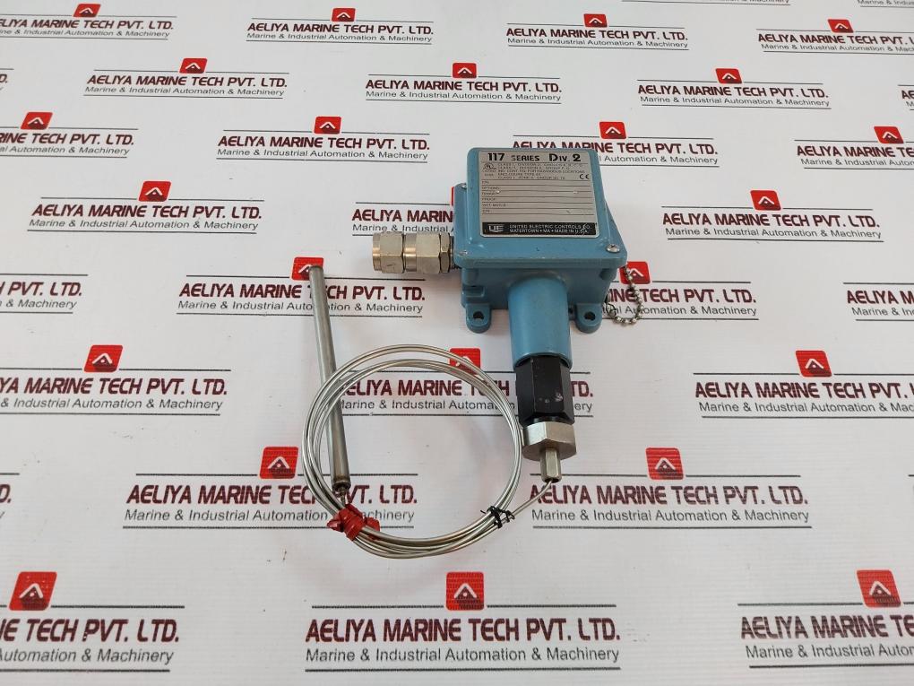 United Electric E117-14903 Temperature Switch 361A6243P003