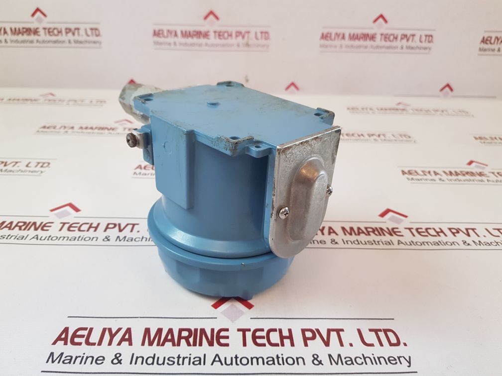 United Electric H122-614 Differential Pressure Switch 500 To 6000 Psi