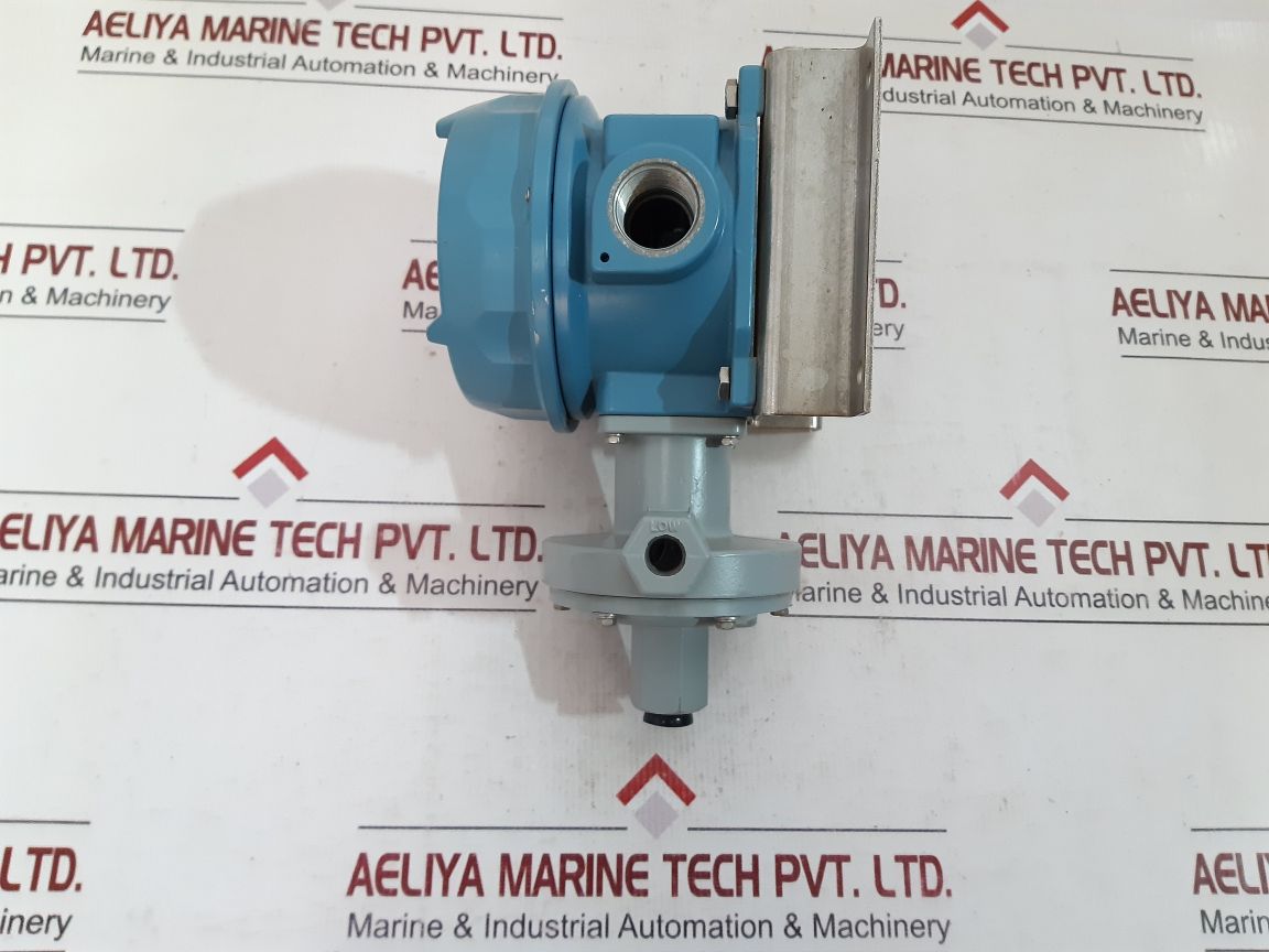 United Electric J120-15646 Pressure Switch