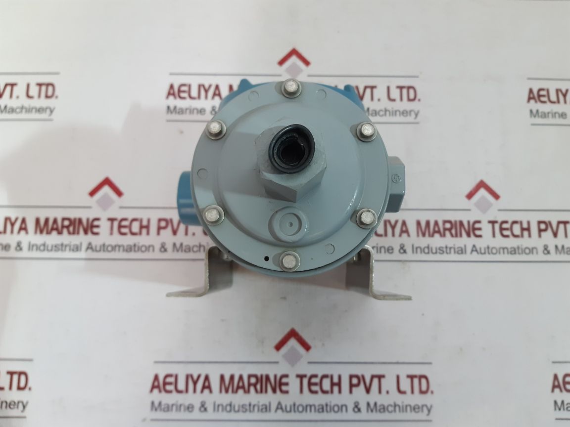 United Electric J120-15646 Pressure Switch