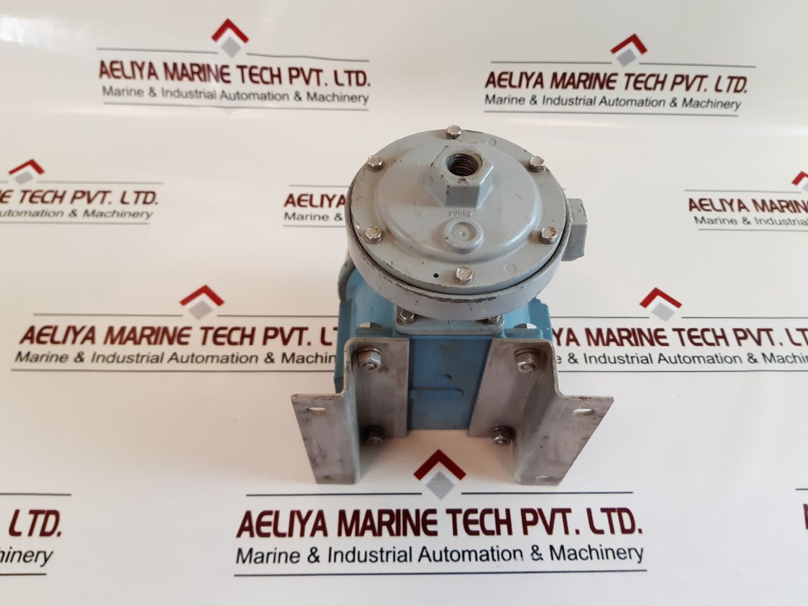 United Electric J120-451 Pressure Switch