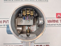 United Electric J120-452 Differential Pressure Switch