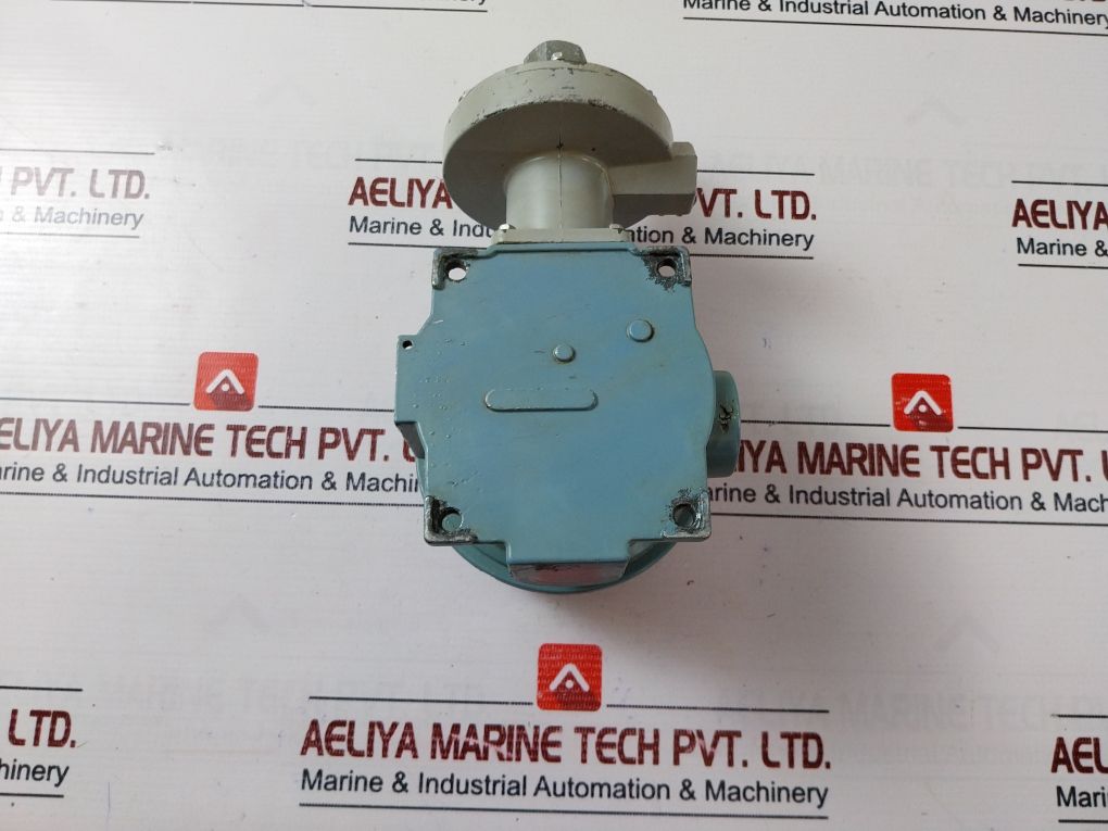United Electric J120-452 Differential Pressure Switch