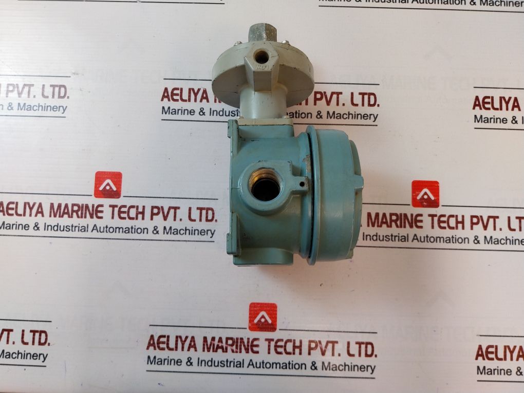 United Electric J120-452 Differential Pressure Switch