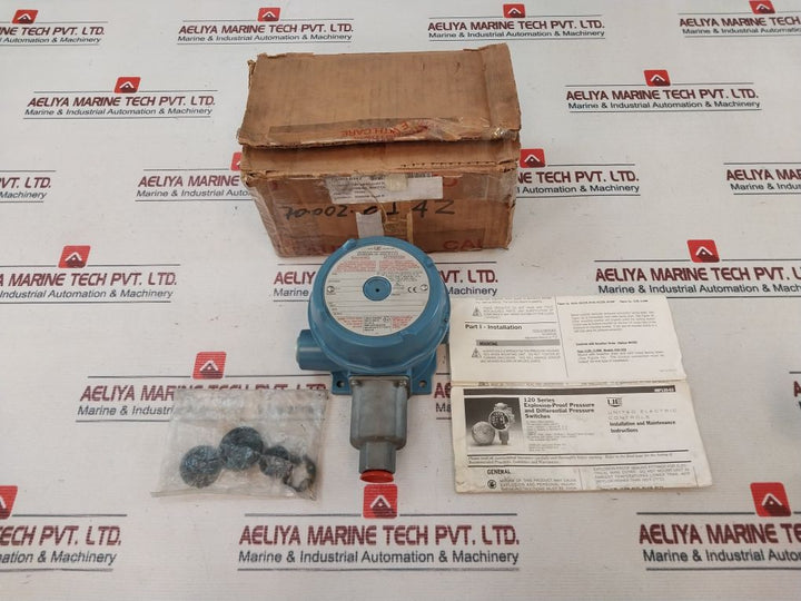 United Electric J120-s164B Pressure Switch 15A 480Vac