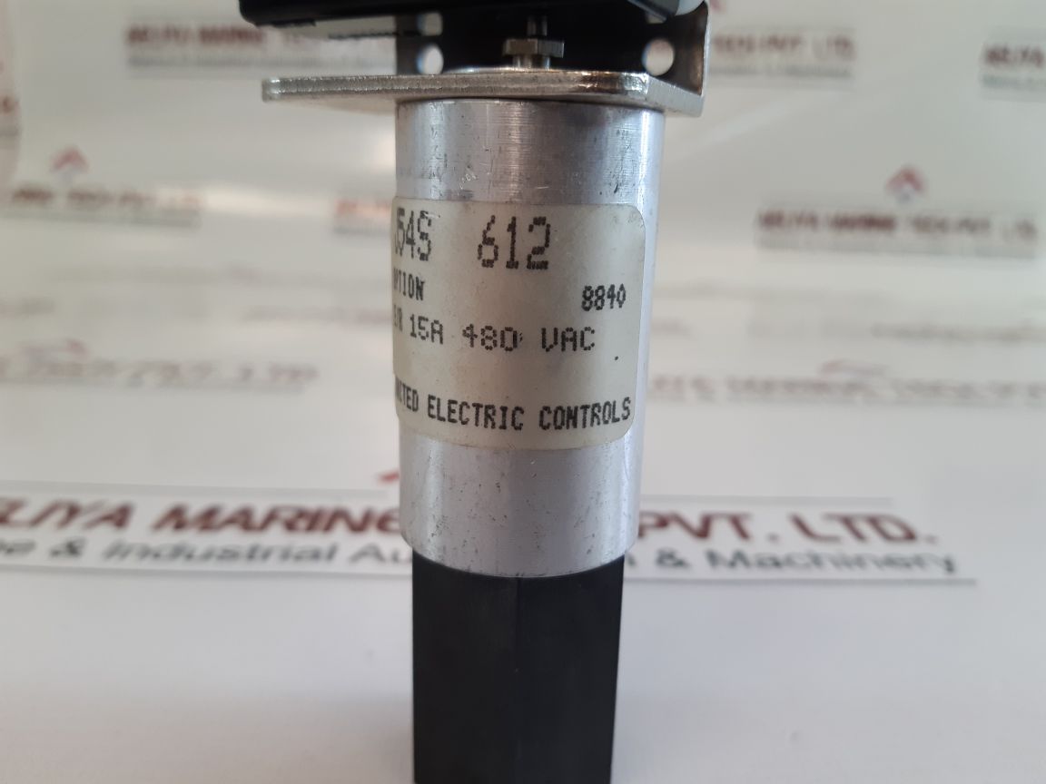 United Electric J54S-612 Pressure Switch